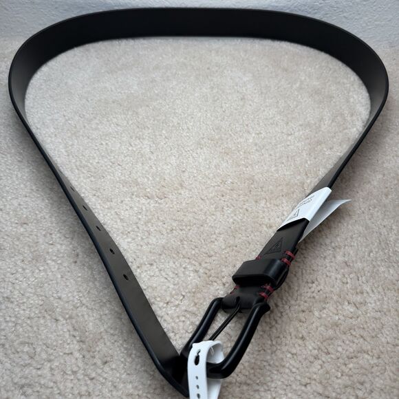 NWT GUESS Black Genuine Leather Belt Red Stitching Size XL 42 - 44 Men's - Picture 5 of 8